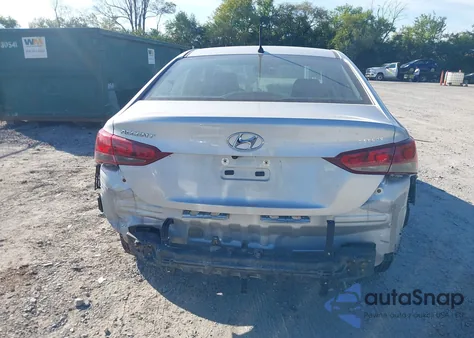 2021 Hyundai Accent Se from USA, damaged, VIN 3KPC24A66ME131657